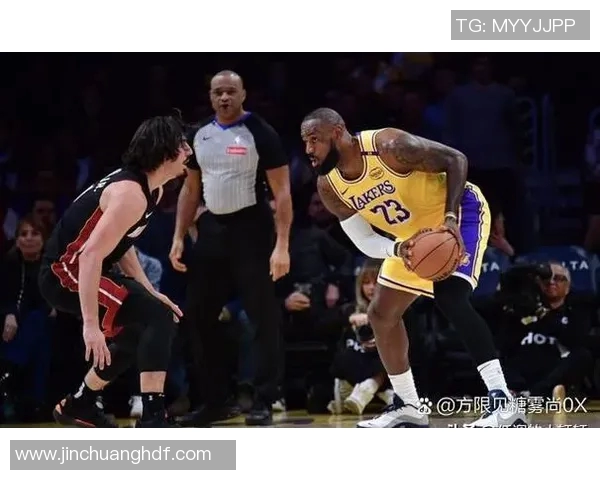 12月19日NBA常规赛奇才对决老鹰精彩回顾与赛后分析