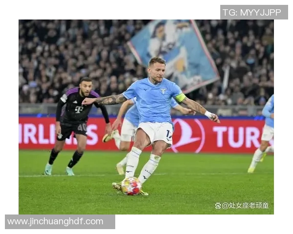 足球明星时尚穿搭大揭秘领略球场外的潮流风采与个性魅力